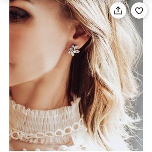 Lottie Da earrings